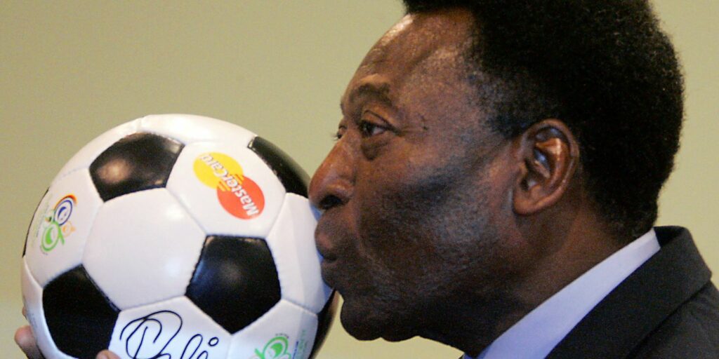 Rádio Nacional presents production in honor of King Pelé