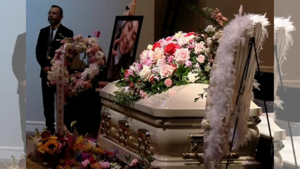 Relatives and friends of Anggy Díaz, victim of femicide, say their last goodbye in the US