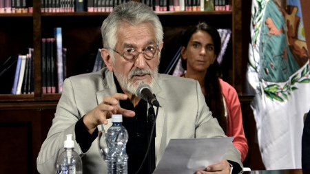 Rodríriguez Saa announced that Jorge Fernández will be a candidate for governor for the ruling party