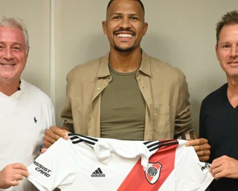 Rondón signs for River and meets again with Demichelis