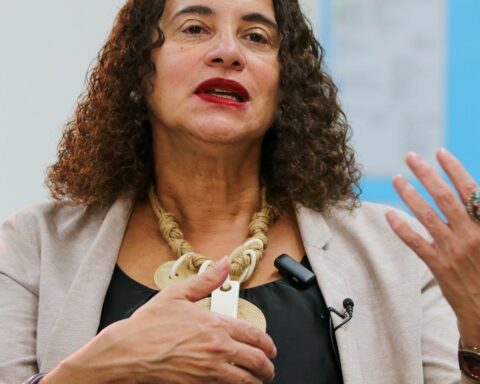 Science can be used to fight hunger, says Minister Luciana Santos