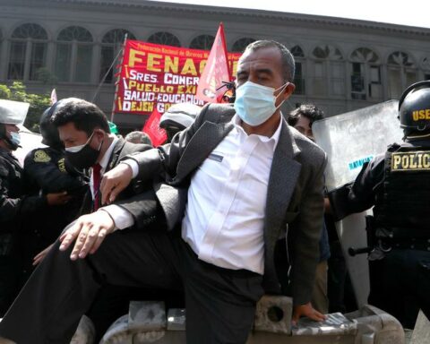 Senderista Iber Maraví replaces comrade 'Cusi'