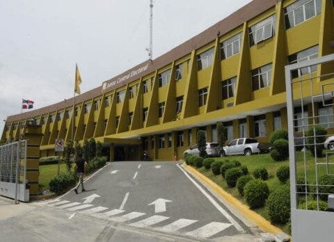 Servio Tulio sobre campaña: “La junta no tiene herramienta para someterlos al orden”