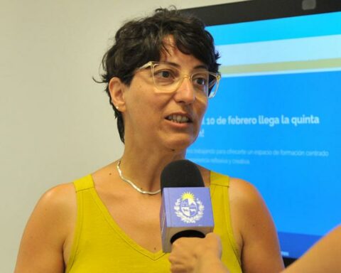 Some 3,000 teachers will access teaching training at the Ceibal Summer School