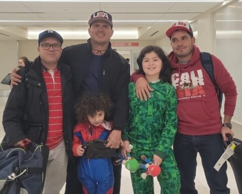 Some Nicaraguans speed up procedures to "humanitarian parole"Others show concern