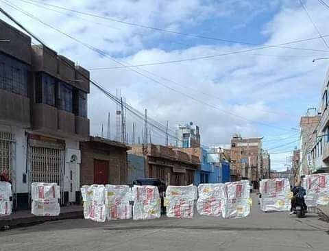 Southern Peru reports a dry strike on the 27th and a MAS deputy says that it is not appropriate to militarize