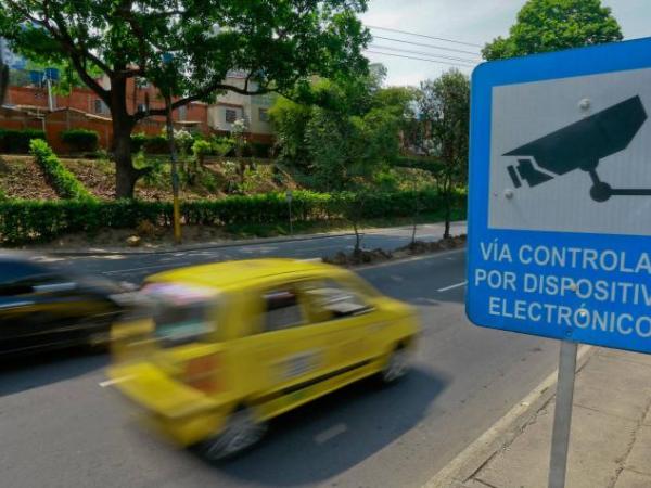 Step by step to check the Runt with the license plate of your vehicle