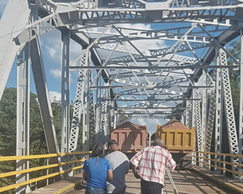 The Canímar bridge is enabled after two months of maintenance due to risk of collapse