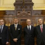 The Government presented the project of impeachment against the Supreme Court before Congress