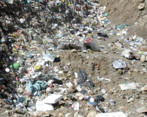 The Huancavelica garbage dump only has two months left to live