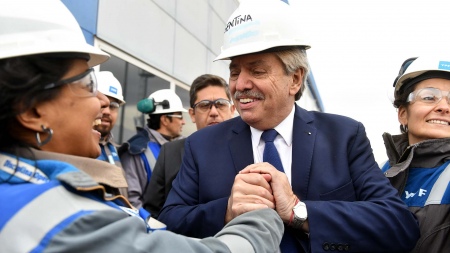 The President visits the works of the Néstor Kirchner Gas Pipeline in La Pampa