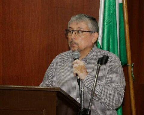 The doctor Julio César Koca is the new director of Sedes Santa Cruz