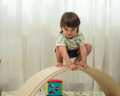 The importance of the midpoint in the education of children