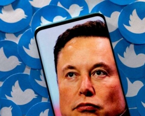 The millionaire, and painful, Guinness record that Elon Musk broke
