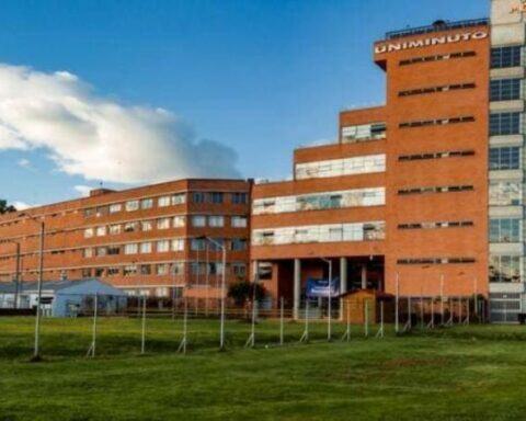 These are the most expensive university degrees in the country