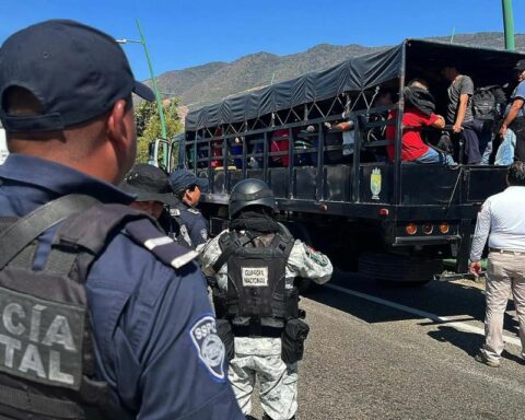 They find more than 250 migrants crammed into a trailer in southern Mexico