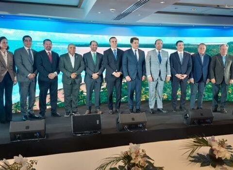 They value the presence of legislators in Fitur 2023