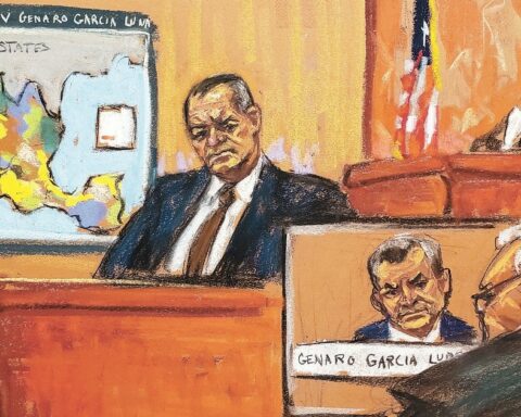 They would have bribed García Luna with 1.5 million dollars a month