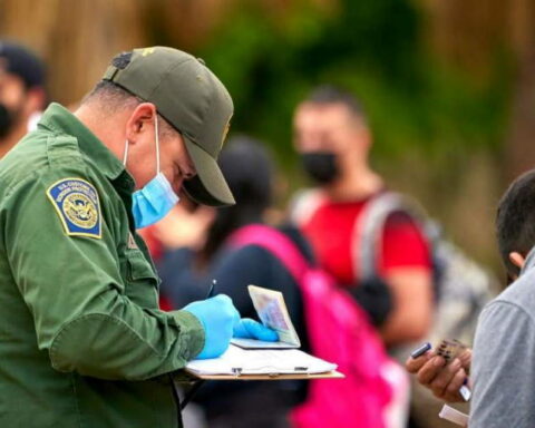 Cubanos, Parole humanitario