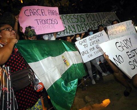 Unionista was apprehended and the son of a MAS councilor is given a term