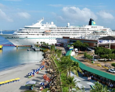 Venezuela and Poland will sign an agreement to strengthen cruise tourism