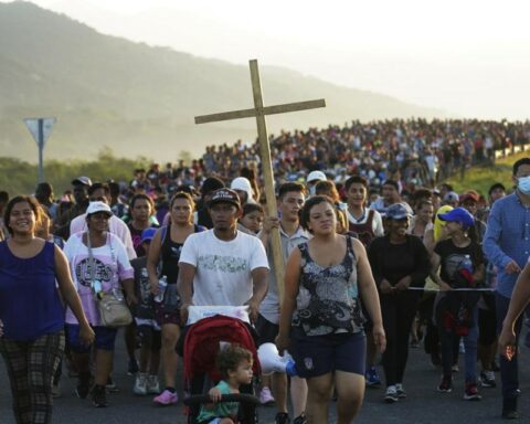 Venezuelans among the 5,000 migrants who protest for asylum on the southern border of Mexico