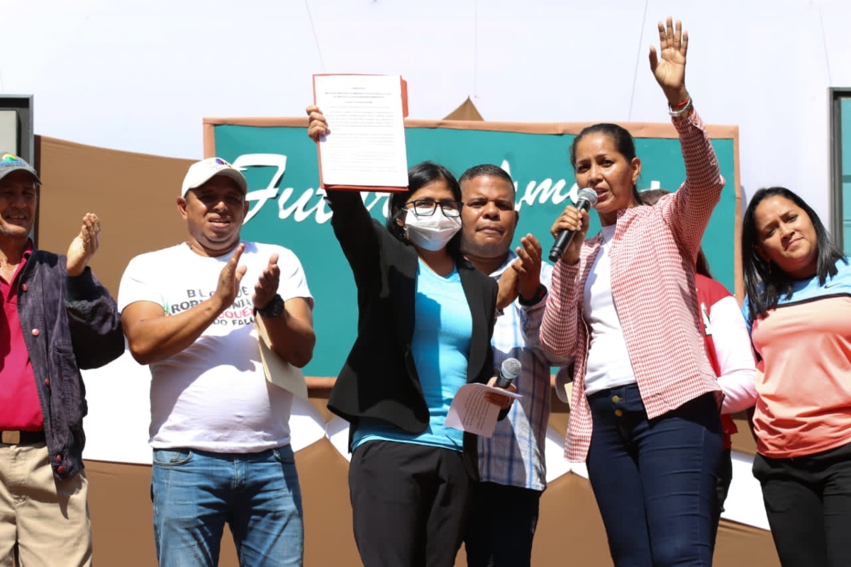 Vice President asks teachers to unite and resist the blockade