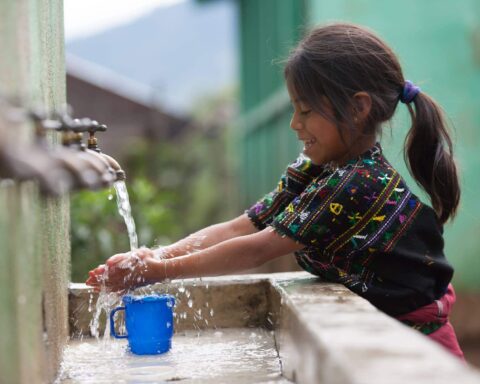 Water for People withdraws from Nicaragua due to "decreased funds"