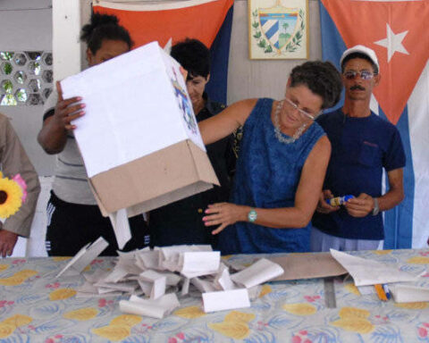 Elecciones, Cuba, fraude electoral
