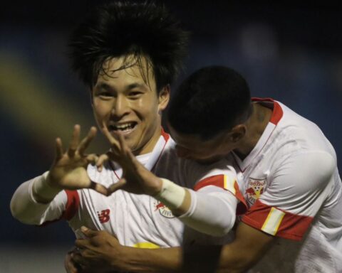 With Japanese top scorer, Bragantino beats ABC to advance in Copinha