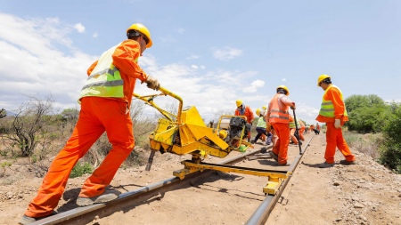 Works in Tucumán and Salta advance for passenger and cargo trains