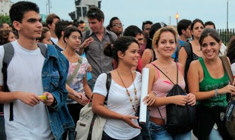 Jóvenes cubanos, Cuba, Hijos