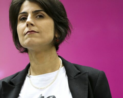 "Without women and blacks there is no development"says Manuela D'Ávila