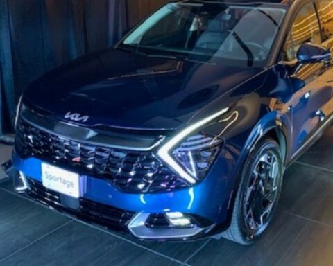 2023 Sportage, available in April