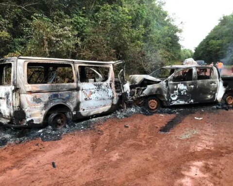 Vehículos involucrados en el accidente que costó la vida a la cubana