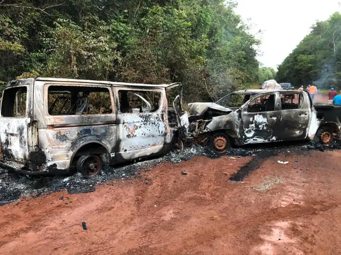 Vehículos involucrados en el accidente que costó la vida a la cubana