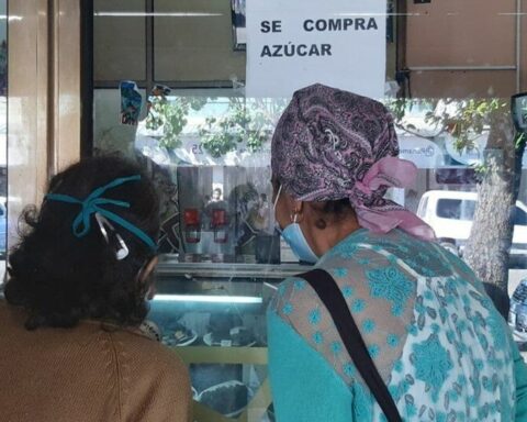 A pound of sugar is close to 200 pesos in the Cuban informal market