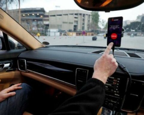 'A regulatory framework is needed', MinTIC on mobility 'apps'