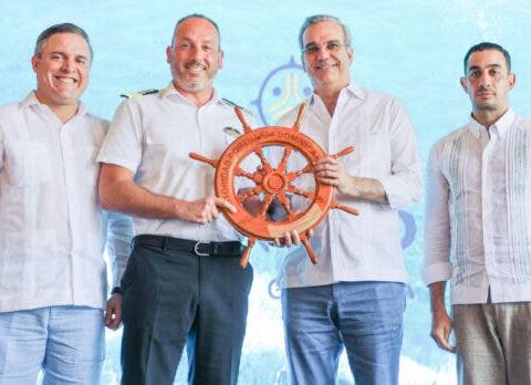 Abinader inaugura segunda etapa puerto de cruceros Taíno Bay en Puerto Plata