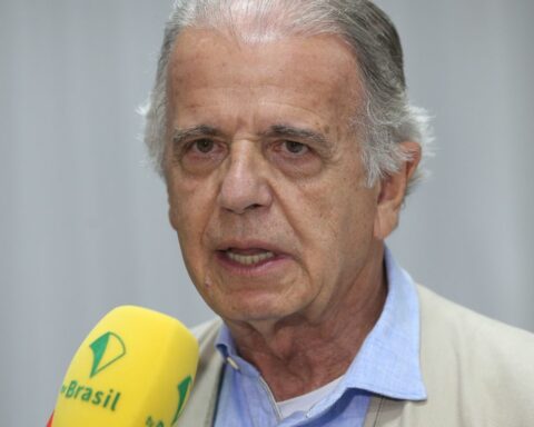 Airstrip in the region of Surucucu (RR) must be delivered in 15 days