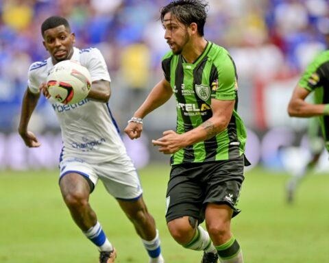 América-MG takes advantage of Cruzeiro's mistakes and wins the classic in Brasilia