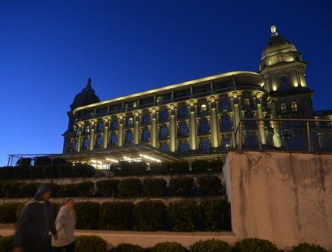 An official from the Carrasco Hotel casino was accused of stealing US$ 450,000