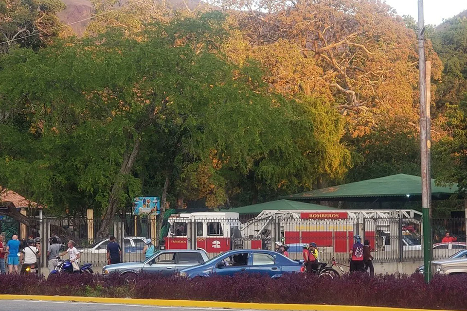 Aragua mourned the death of a child and injuries from a tree fall in a zoo closed since 2015