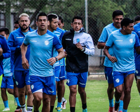 Aurora takes her first local exam against Always Ready in Capriles