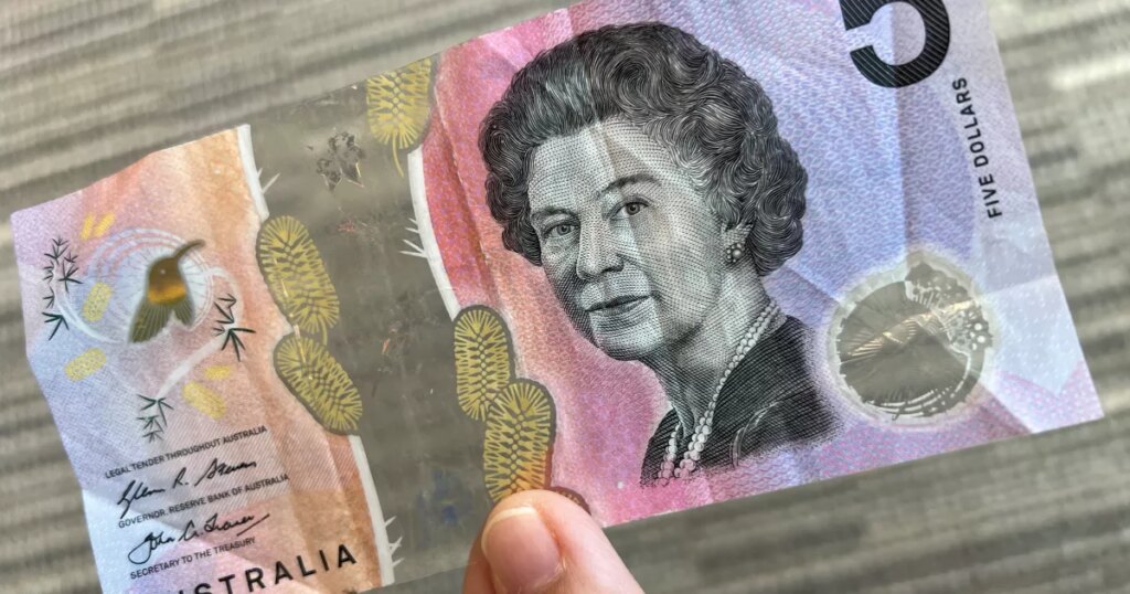 Australia will abolish banknotes with the face of Queen Elizabeth II