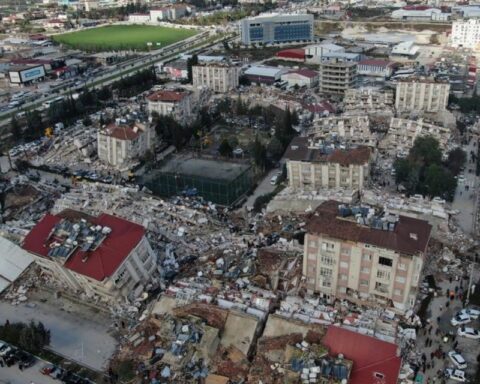 Authorities from Turkey and Syria report on #8Feb more than 9,600 deaths from the earthquake