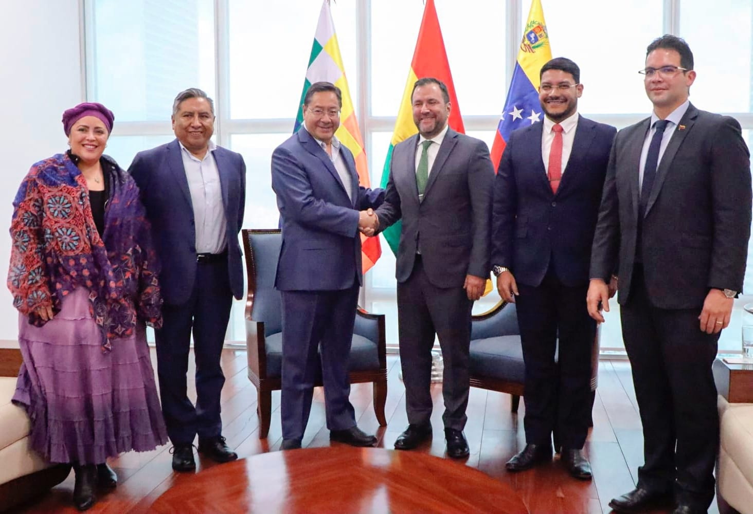 Bolivia and Venezuela strengthen ties of brotherhood and cooperation