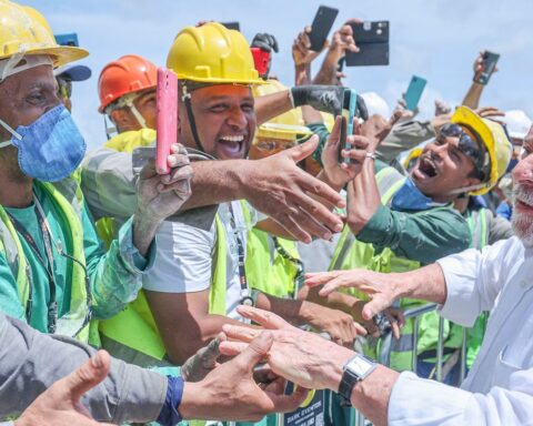 Bolsa Família will once again demand school attendance and vaccinations