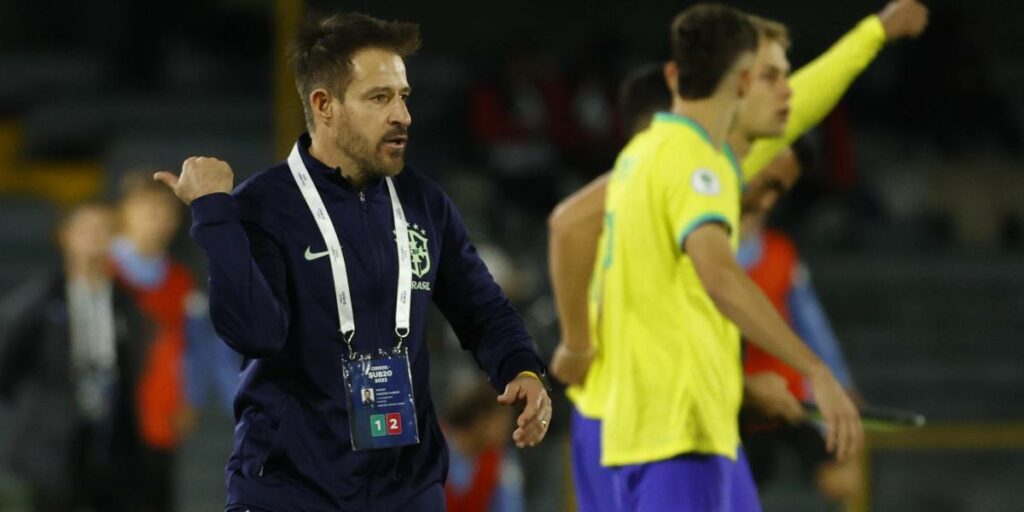 Brazil appoints an interim coach and will face Morocco