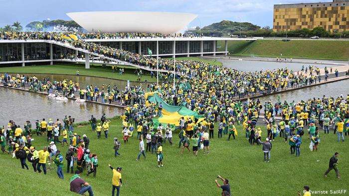 Brazil will investigate and try the military involved in the coup